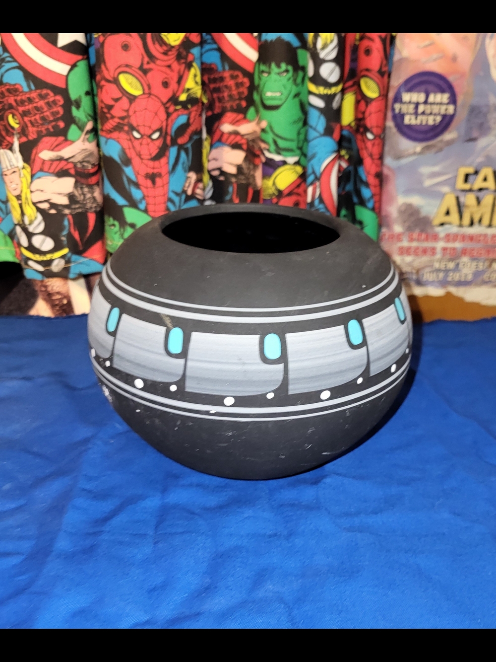 SW Native Round Black Decorative Pot with Gray and Teal Band